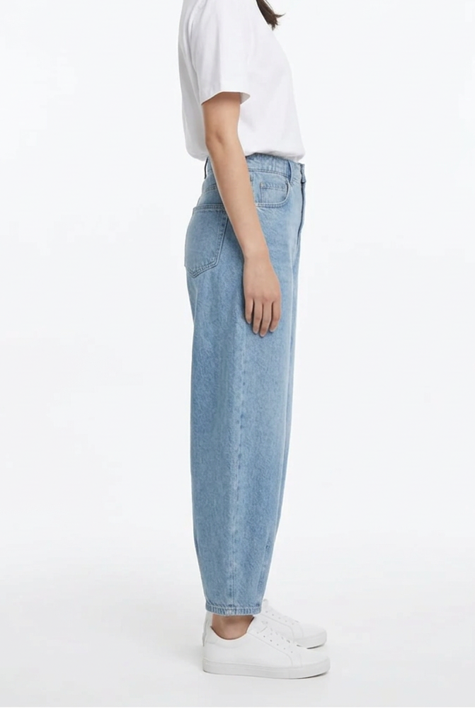 High-Waisted Barrel Leg Jeans